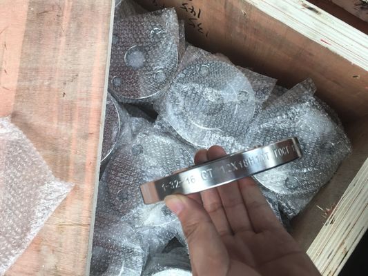 पीला काला CT.20 CT.3 जाली स्टील निकला हुआ किनारा GOST 33259 कार्बन स्टील स्टेनलेस स्टील