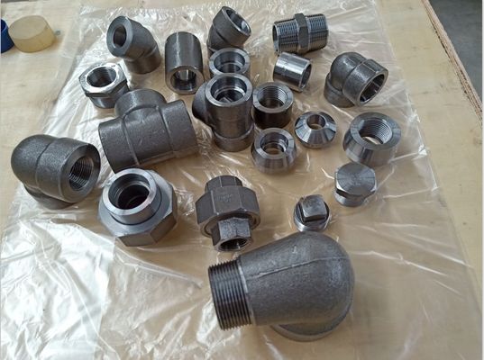 गर्म डूबा जस्ती फिटिंग ASME B16.11 ASTM A105 एल्बो कैप टी 3000LB