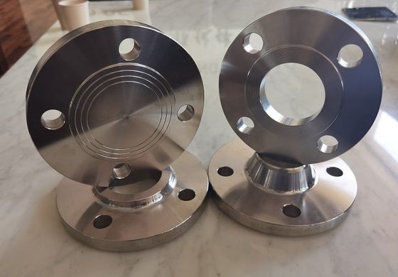 स्टील निकला हुआ किनारा EN 1092-1 TYPE 01A 02A 11B 13B 05A EN10222-2 P245GH